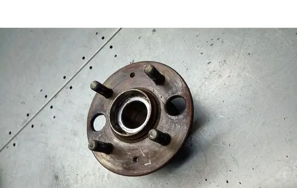 Honda Civic Rear wheel bearing hub 