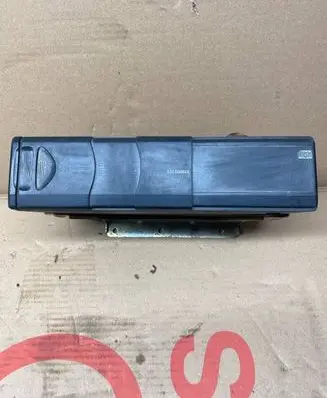 BMW 5 E39 CD/DVD changer 6908948 020150