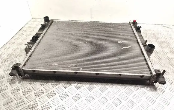 Mercedes-Benz R W251 Coolant radiator A2515000103 BADH2532