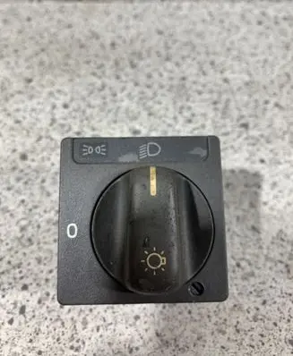 Volvo S70 V70 V70 XC Light switch 9162956