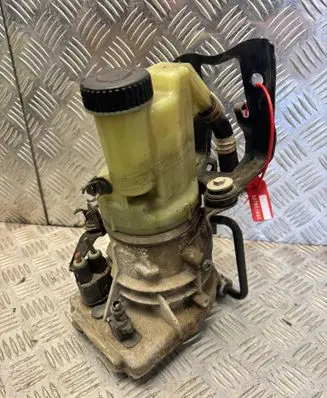Renault Master III Power steering pump 491103543R