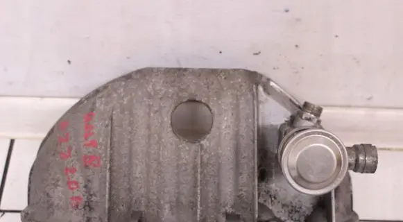 Volkswagen Golf IV other engine part 06A133228N