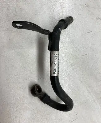 Audi A4 S4 B6 8E 8H Engine coolant pipe/hose 059121398