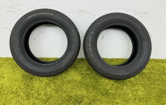 Volkswagen Golf III R15 summer tire 