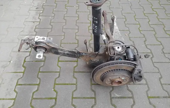 Volvo XC60 Stub axle 