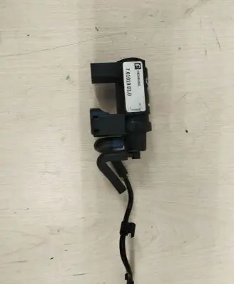 Audi A6 S6 C6 4F Turbo solenoid valve 701019010