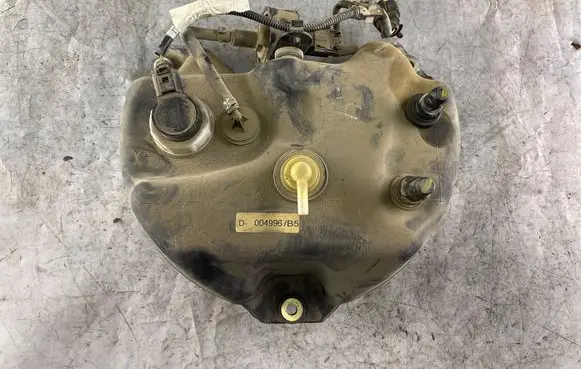 Volkswagen PASSAT B5.5 AdBlue liquid reservoir 3b0919673ag 3b0971755a 135098001