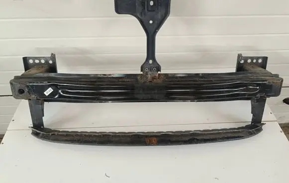 Volkswagen Tiguan Front bumper cross member 5N0807109F