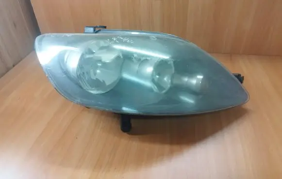 Volkswagen Golf Plus Headlight/headlamp 5M1941006B 1EE24701302