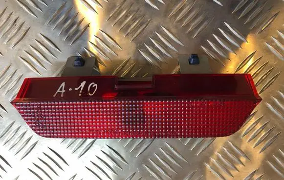 Toyota RAV 4 (XA20) Third/center stoplight