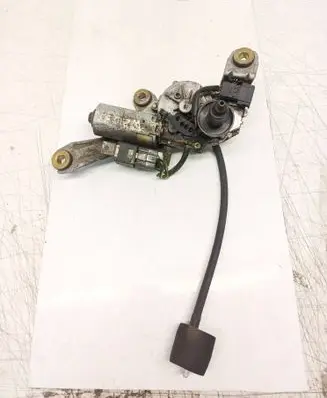 Mercedes-Benz E W210 Rear window wiper motor A2108207542 0390201564