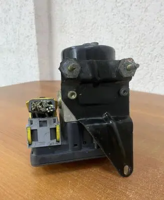Citroen C5 ABS Pump 9648606980 E189