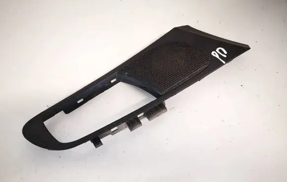 Side speaker trim/cover