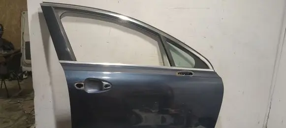 Peugeot 508 Front door