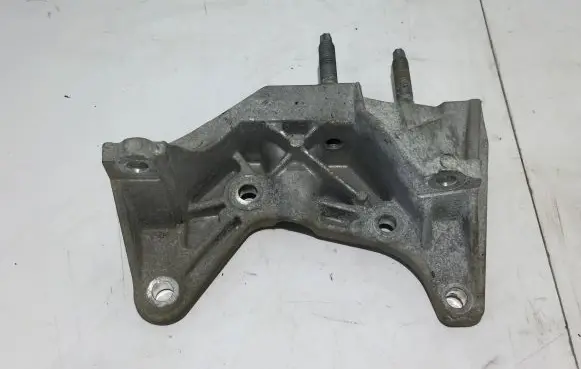 Ford Transit Custom Engine mounting bracket GK217M125FA