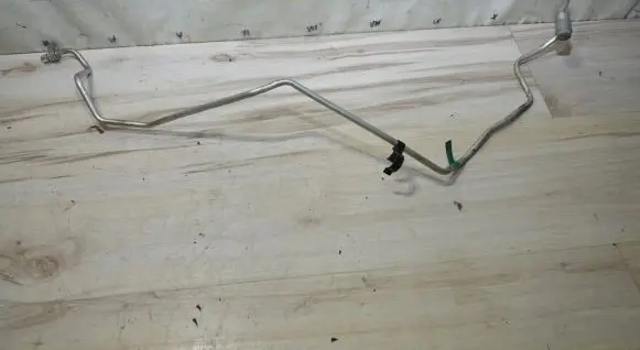 Renault Kadjar Air conditioning (A/C) pipe/hose 924406012R