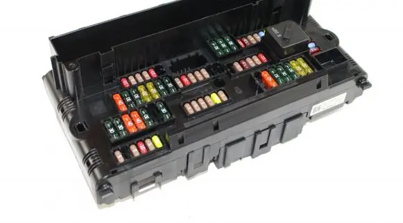 BMW 5 F10 F11 Fuse box set 9234421