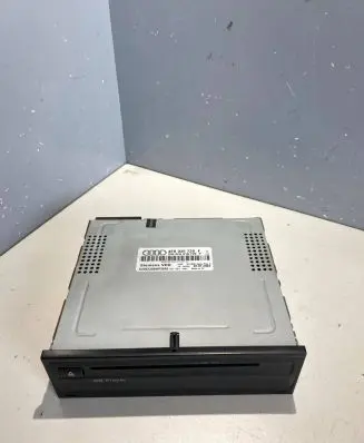 Audi A6 S6 C6 4F CD/DVD changer 4F0035729F 4F0910729P AU66Z3DWPF38A3