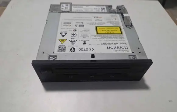 Audi A3 S3 8V Radio/CD/DVD/GPS head unit 8v0035035f