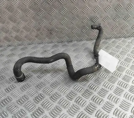 Mercedes-Benz C W205 Engine coolant pipe/hose A2058301902