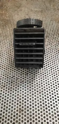 Volkswagen Transporter - Caravelle T5 Dashboard side air vent grill/cover trim 7H0815705C