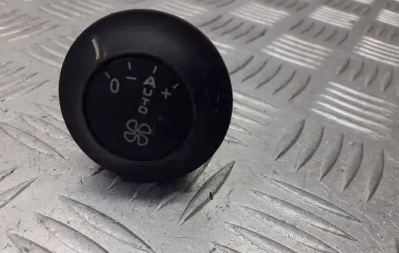 Peugeot 807 Interior fan control switch 14011523ZD