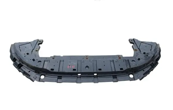 Volvo V40 Front bumper skid plate/under tray 31323323