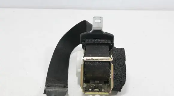 Ford Focus Rear seatbelt 4M51A611B68AG 33031802 E13040676