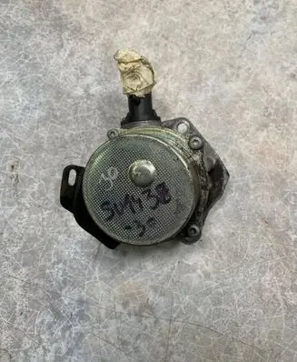 Vacuum pump