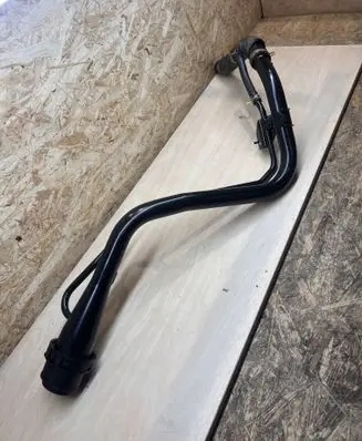 Honda CR-V Fuel tank filler neck pipe 