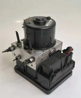 Ford Focus ABS Pump 10096001253 10020603014 00404071E0