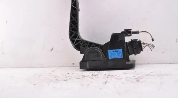 Mercedes-Benz Vito Viano W639 Accelerator throttle pedal A6393000704