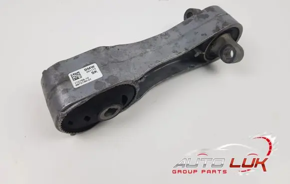 BMW 2 F45 Engine mount bracket