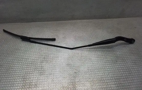 Renault Trafic III (X82) Front wiper blade arm 97036203