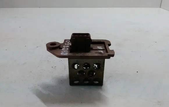 Peugeot 607 Fan control module 9641212680