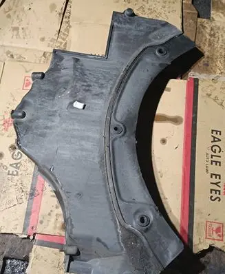 BMW 7 F01 F02 F03 F04 Other engine bay part 51757188421 7188421