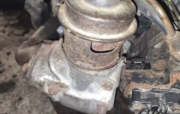 Honda FR-V EGR valve 