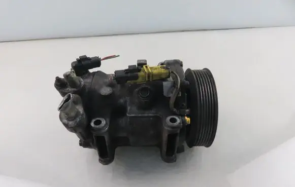 Peugeot 407 Air conditioning (A/C) compressor (pump) 9660555280