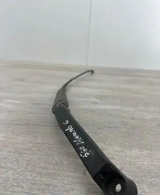 Mazda 6 Front wiper blade arm 