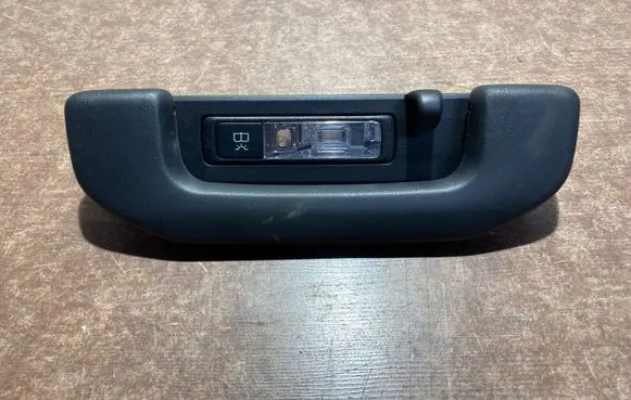 Mercedes-Benz C W205 Rear interior roof grab handle A0998150100