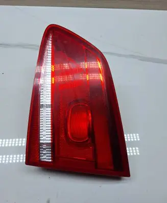 Volkswagen PASSAT B7 USA Tailgate rear/tail lights 3AF945094M 605512