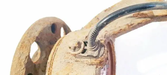 Mercedes-Benz A W169 ABS brake wheel speed sensor a1695401117