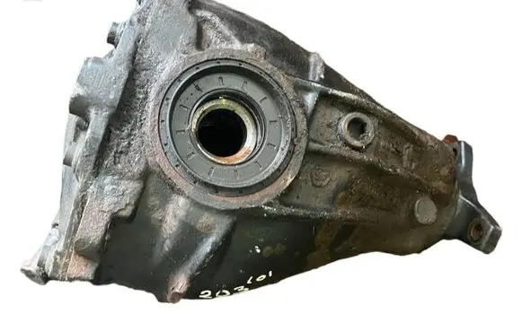 Mercedes-Benz C W203 Front differential 3359624327