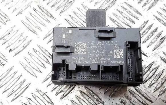 Volkswagen Polo V 6R Door control unit/module 7N0959792G 2840662409300