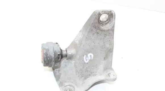 Aston Martin Vantage IV Gearbox mount KY637M124CB