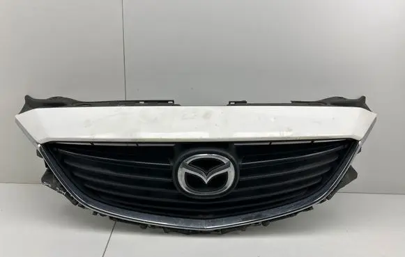 Mazda 6 Front grill GHP950712 X2T1171