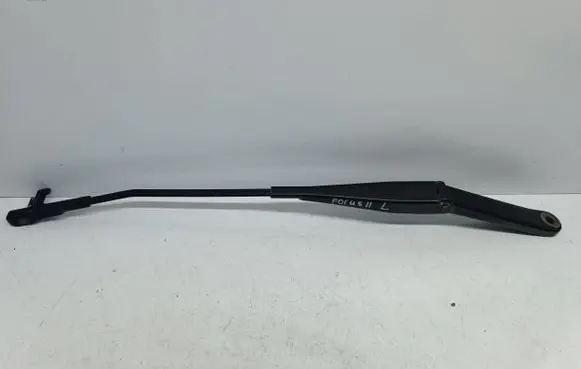 Front wiper blade arm