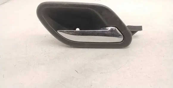 BMW 5 E39 Rear door interior handle 8125514