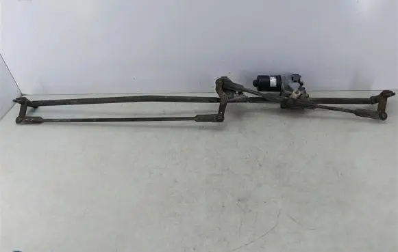 Peugeot 307 Front wiper linkage 