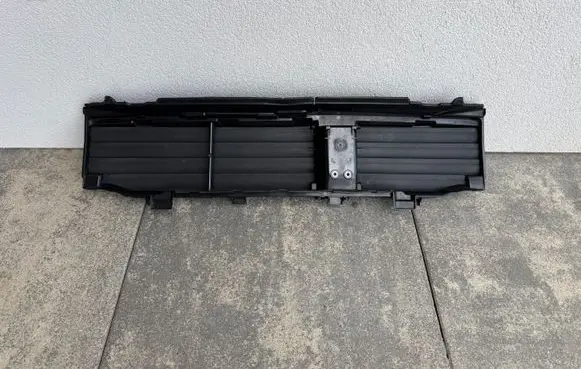 BMW 4 G22 G23 G24 G26 Intercooler air guide/duct channel 5A1E91806